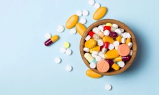 部分医药主题基金业绩止跌回稳；又有百亿级基金经理升任副总经理丨天赐良基早参