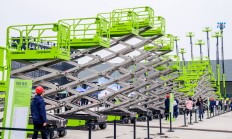 世茂服务上半年股东应占利润1.8亿元，同比增长18.9%