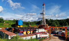 石化油服上市十周年：前三季度新签合同额突破750亿元 数智化推动技术迭代