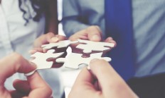 保利小贷100%股权被挂牌转让 转让底价为2.81亿