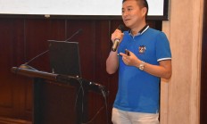 破发股凌雄科技“雪上加霜”：半年亏损4亿元 创始人胡祚雄减持