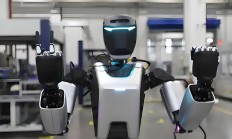 人形机器人板块反复活跃，多只基金今日涨超4%