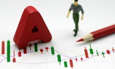 CPO板块爆发，超20只科技主题基金涨逾5%