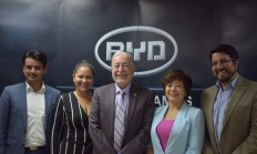 卓易信息实控人拟套现2.5亿 7月实控人方套现1.25亿