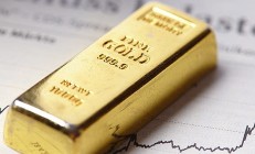 市场押注美联储9月降息，金价续刷历史高位