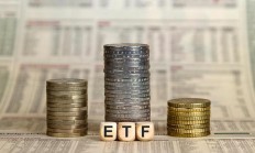 ETF投资周报丨沪指创阶段性低点，黄金股ETF成重要避风港