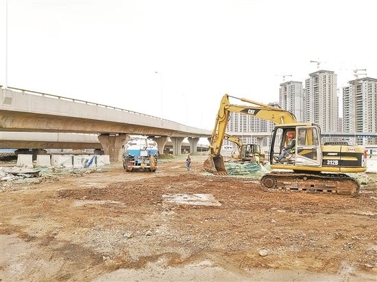 沪深北交易所“接棒”企业债发审职责一周年 助力重大项目建设“加速跑”