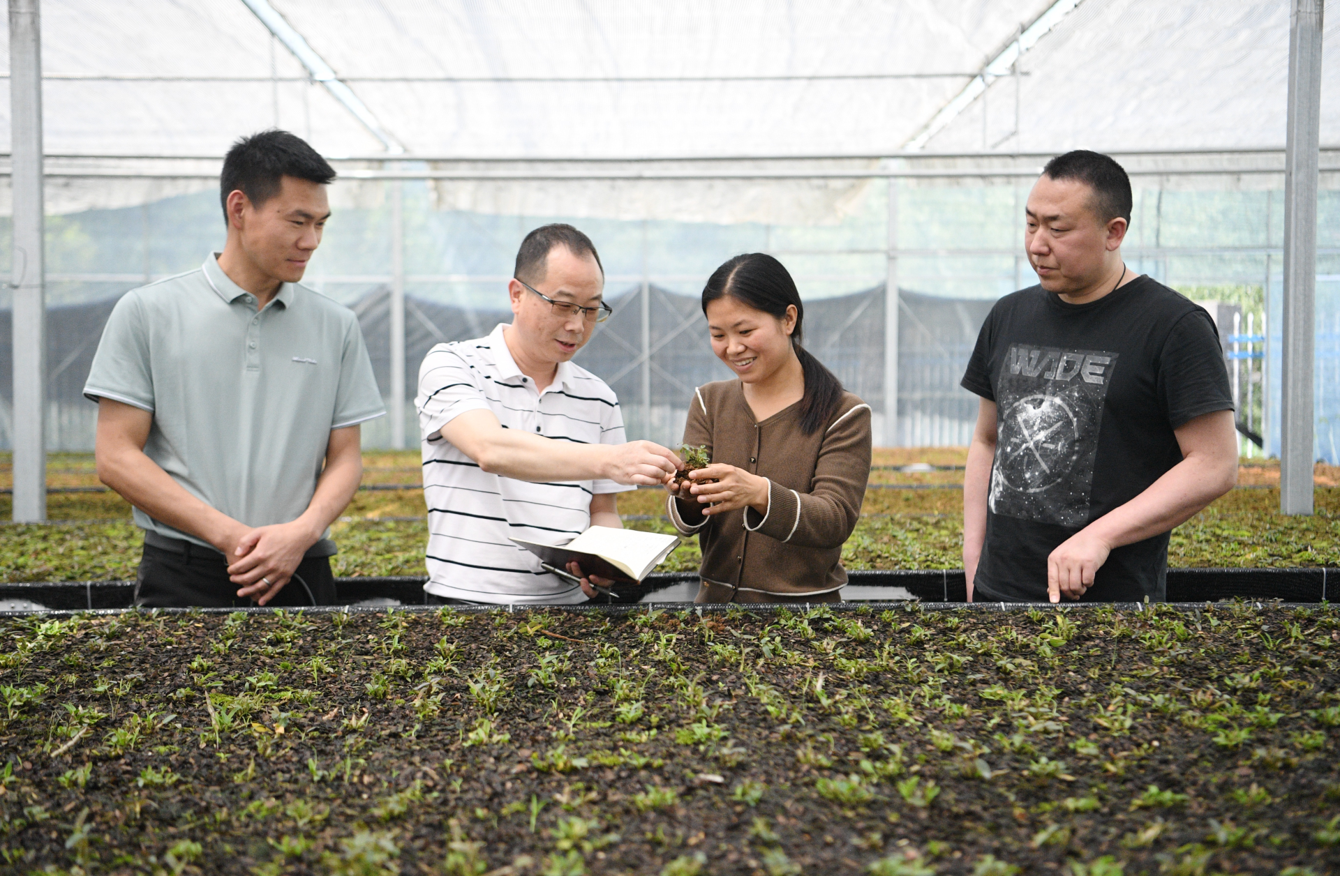 中期协发布《2024年自律管理工作报告》:全方位护航期货市场高质量发展