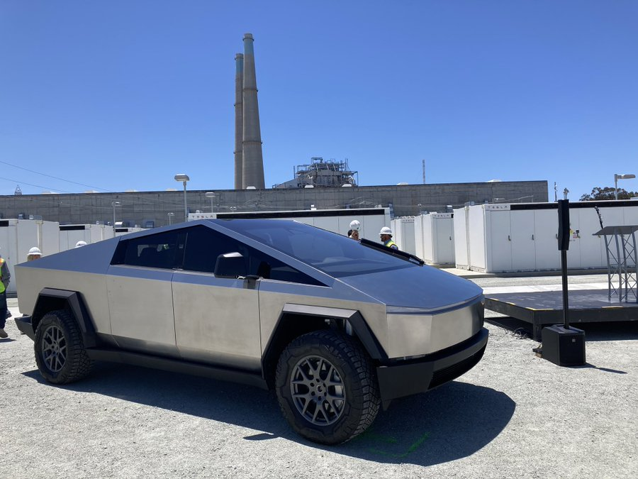 特斯拉Cybertruck生产线临时停工三天；苹果拟10亿美元投资印尼丨全球科技早参