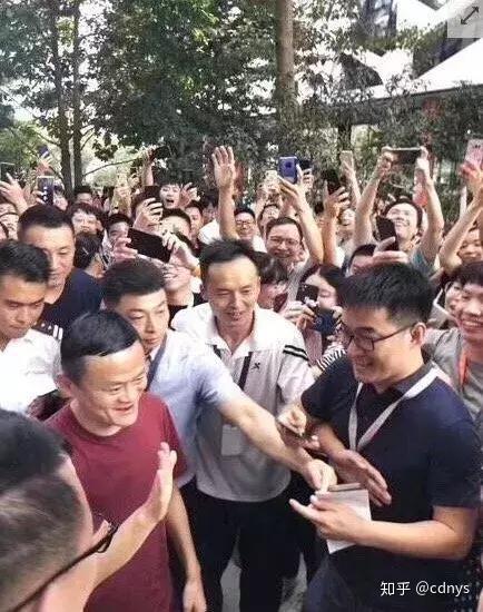 华安基金李欣将卸任所有在管产品，任职期间曾创造两只“翻倍基”