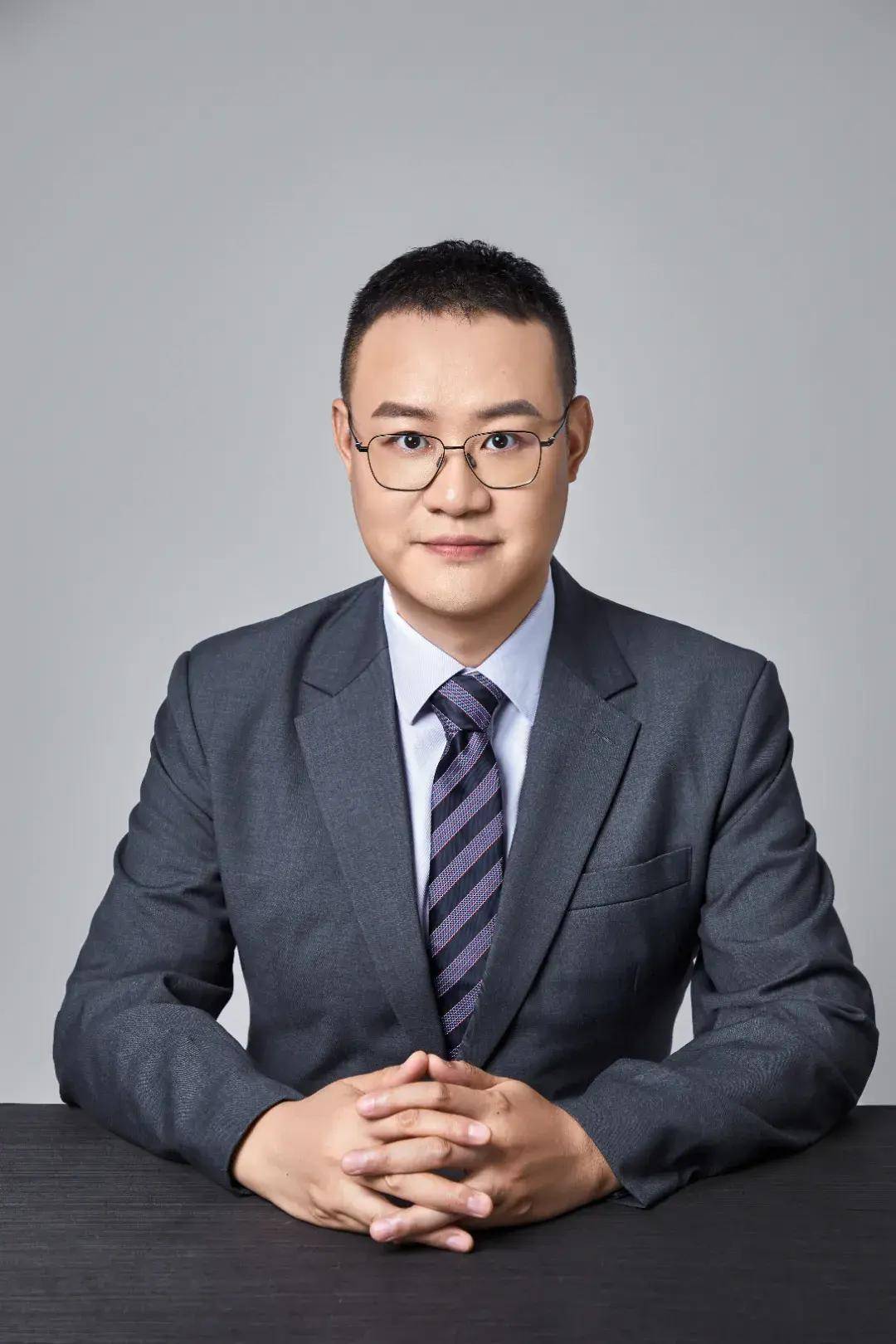 滨海能源二连板涨停：杨雪岗“左手倒右手”的关联重组能否实现双赢？
