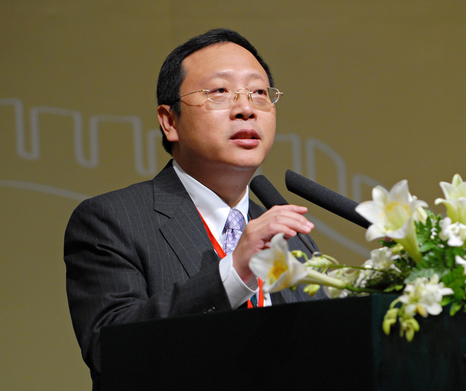 浦发银行董事长张为忠：深化沪港机制连通 建立全球资产配置“高速路”