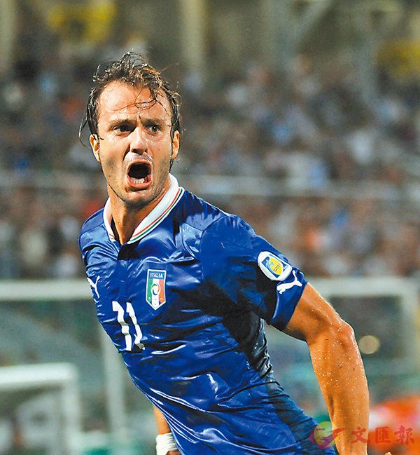 三季度“冠军基”重仓股揭晓:金梓才、吴海宁重点押注AI、算力方向,多只个股被顶格配置