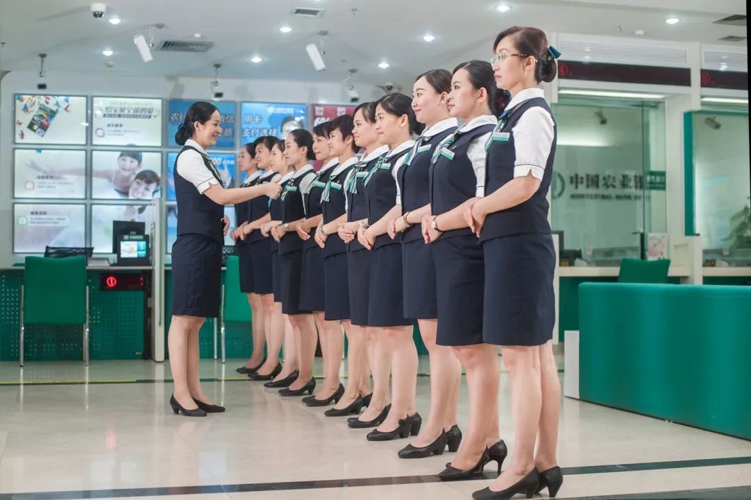 中国再保上半年归母净利润同比增长9% 把握功能定位、服务国家大局、践行使命担当实现高质量发展新突破 　　