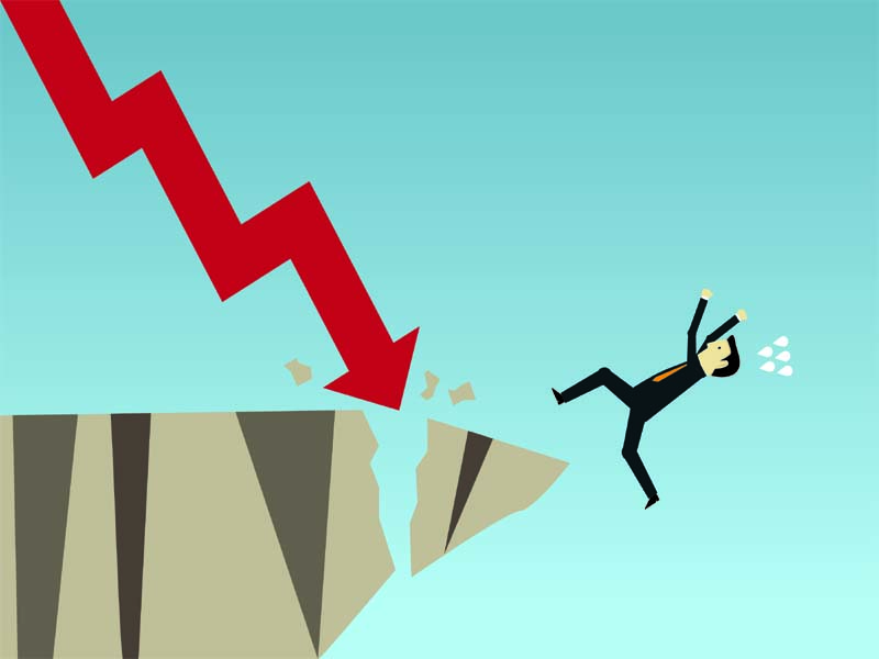 市场下探情绪冰点，超20只基金单日跌逾4.5%