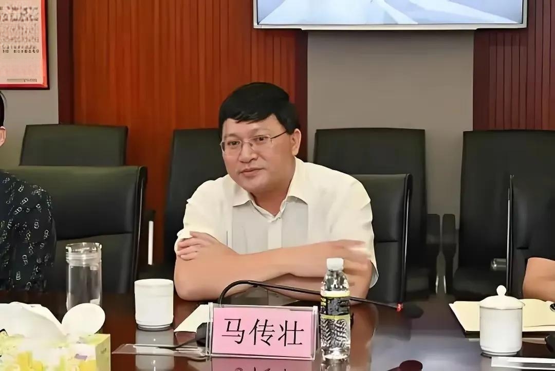 招商基金官宣新任董事长;又有ETF新品密集申报