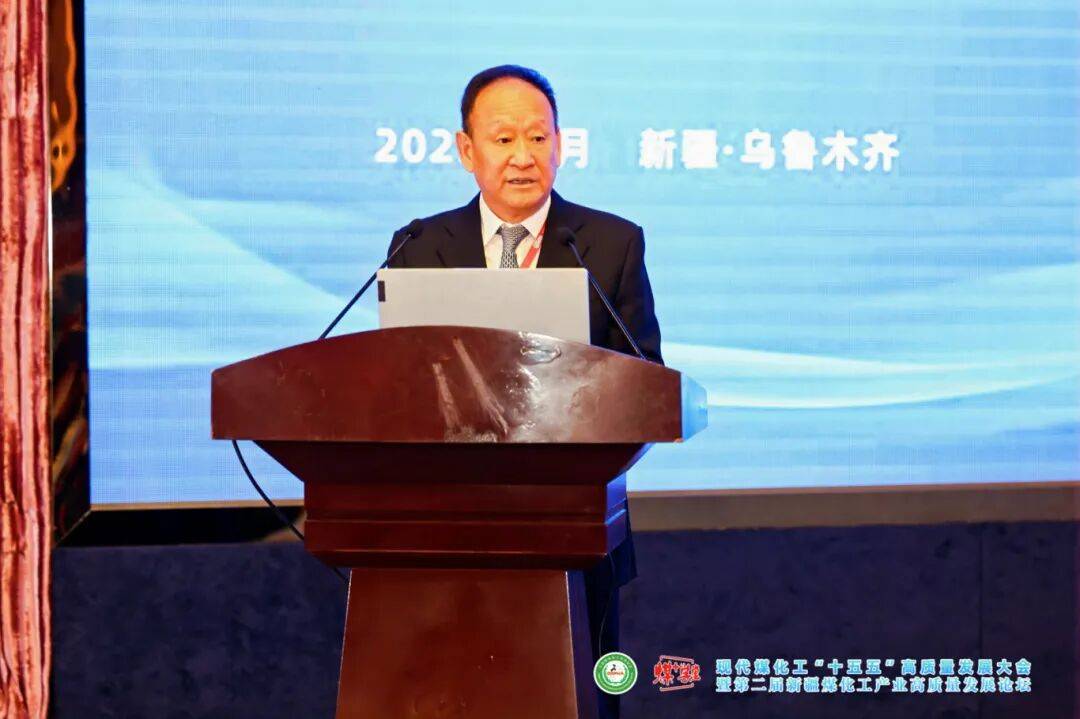 金融监管总局局长李云泽:强化金融支撑 全力服务“十五五”经济社会高质量发展