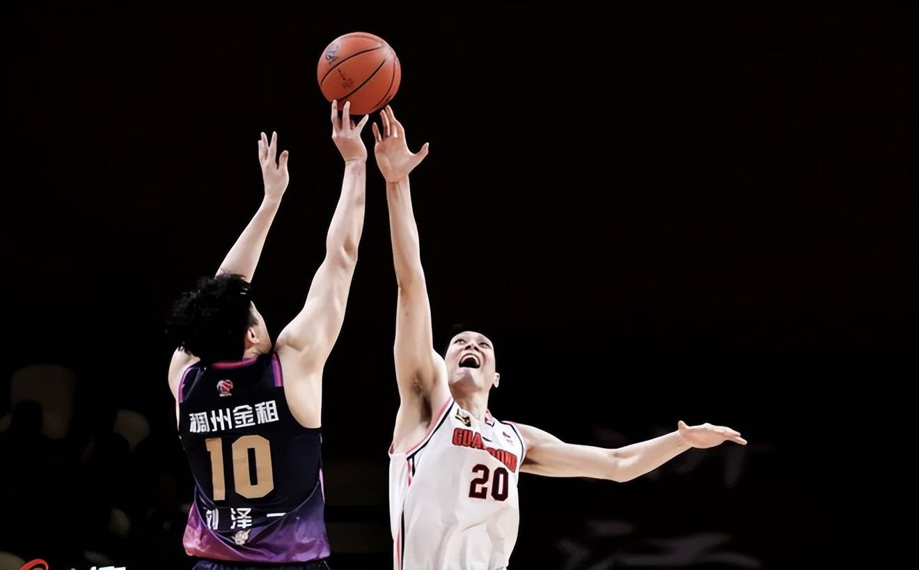 湖北金租换帅 丁震获批出任公司董事长